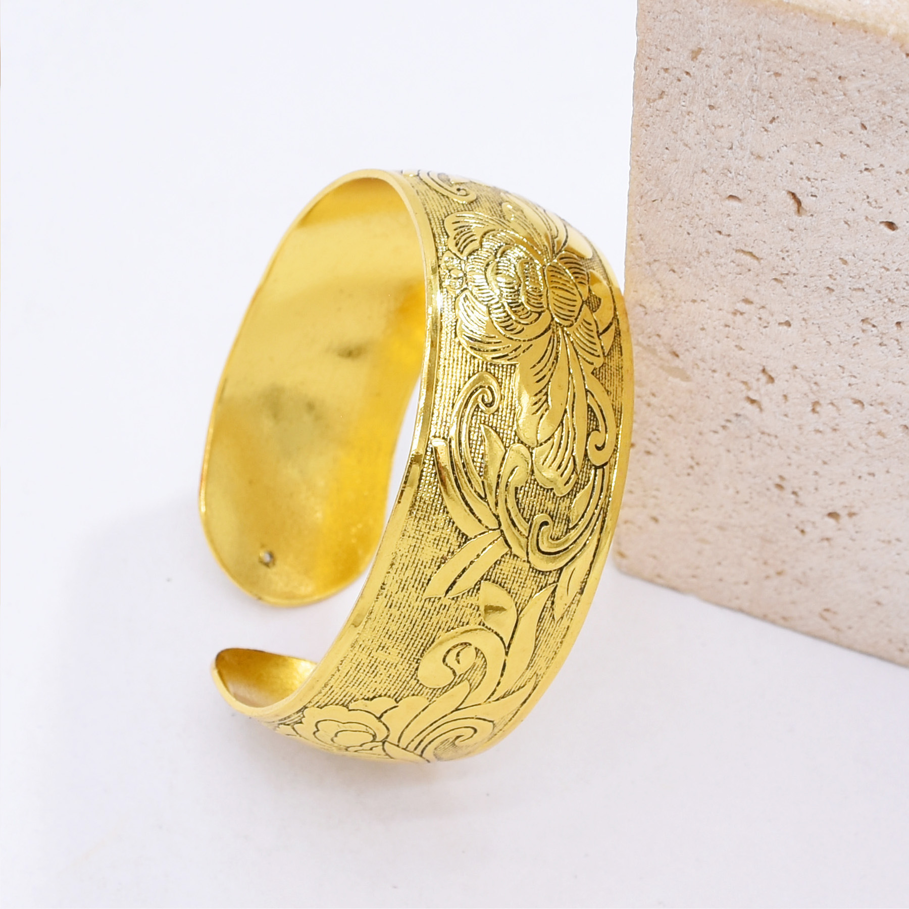 Vintage Golden Tibetan Silvery - Women Fashion Pakistan recension och pris