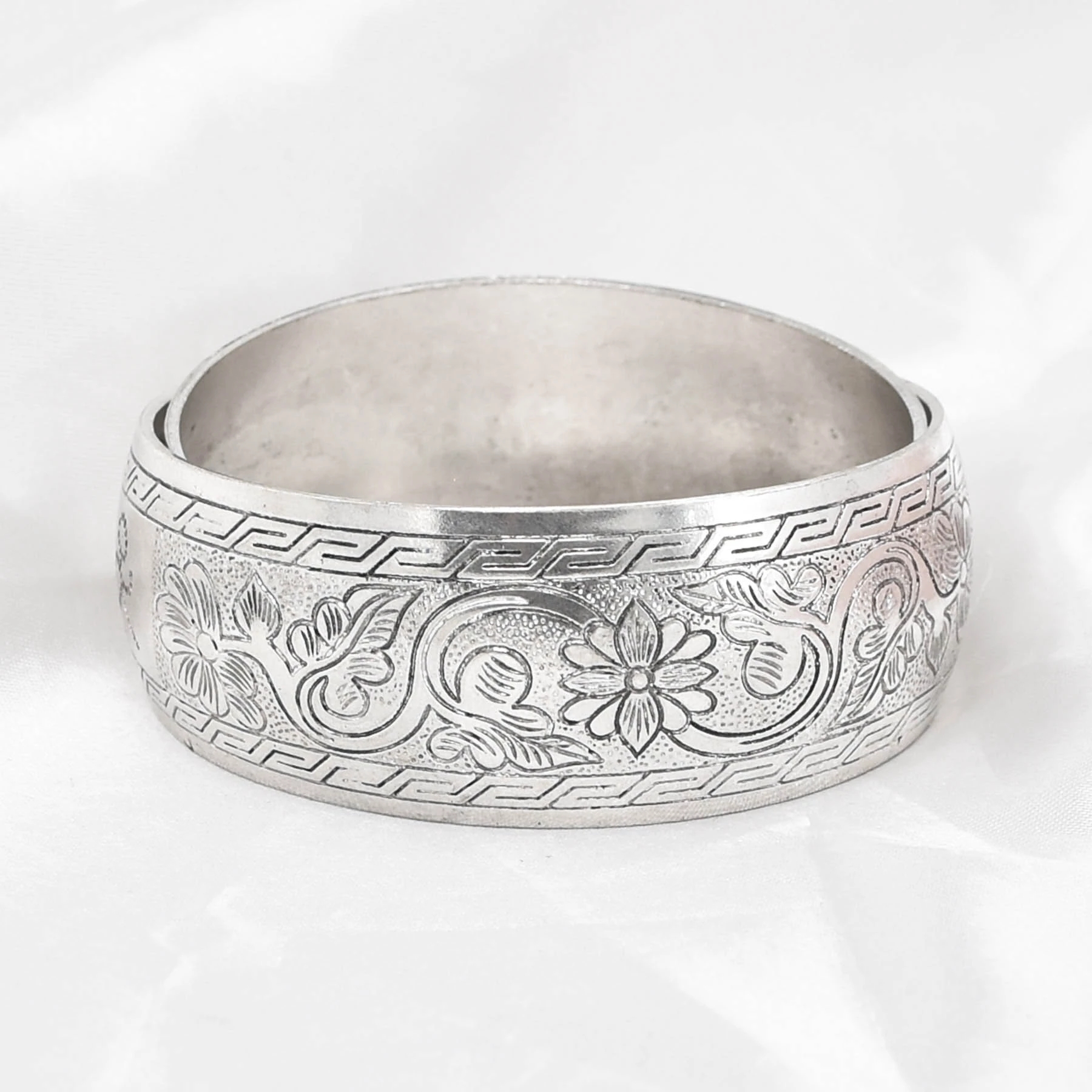 Vintage Golden Tibetan Silvery - Women Fashion Pakistan recension och pris